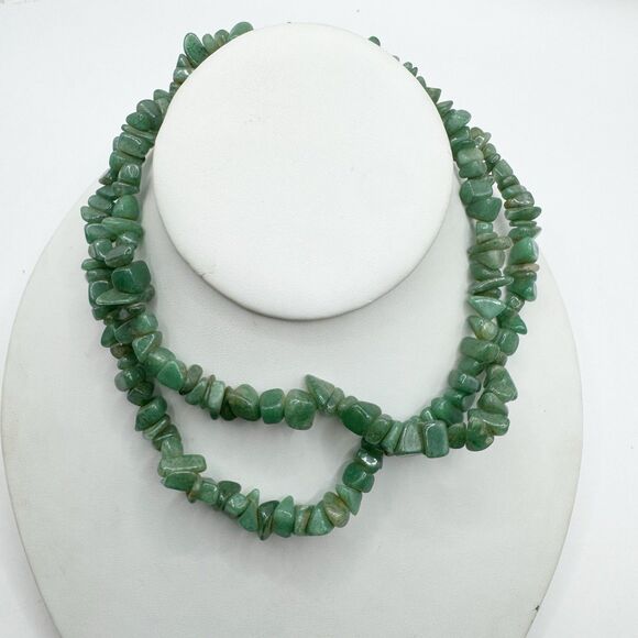 Vintage Aventurine Stone Chip Long Beaded Necklace Barrel Clasp 28” - Picture 2 of 9
